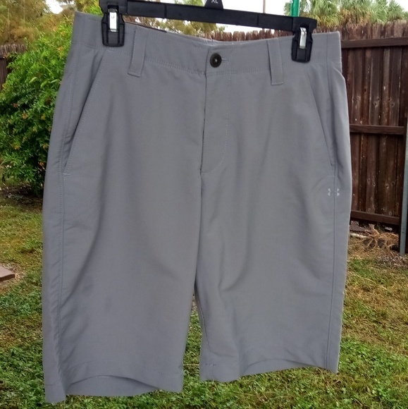 Under Armour Other - Men's Under Armour Gray Shorts Size 30